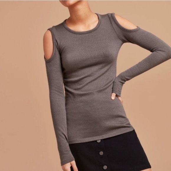 Aritzia Wilfred BLACK Cold-shoulder Sweater - Picture 1 of 6
